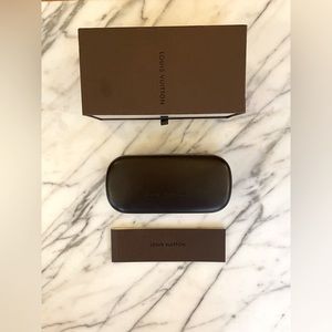 LOUIS VUITTON - Case, Box, Booklet